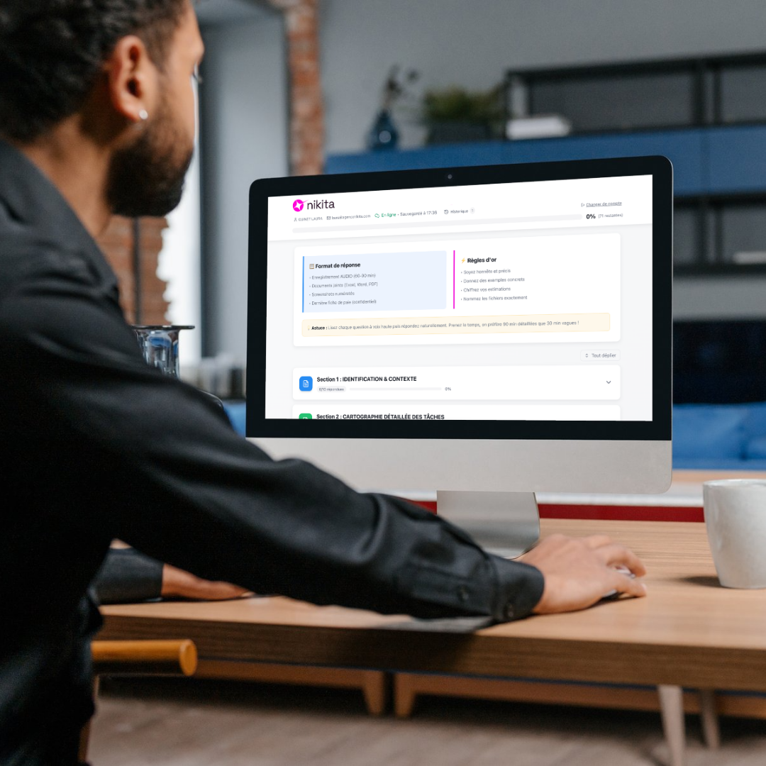 Dirigeante consultant un rapport d'audit IA